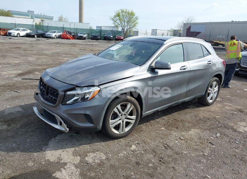 Photo 2 of 2016 Mercedes-benz Gla 250 4MATIC (VIN WDCTG4GB9GJ190161)