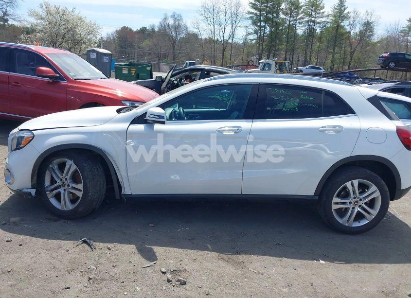 Photo 14 of 2019 Mercedes-benz Gla 250 4MATIC (VIN WDCTG4GB9KU019398)
