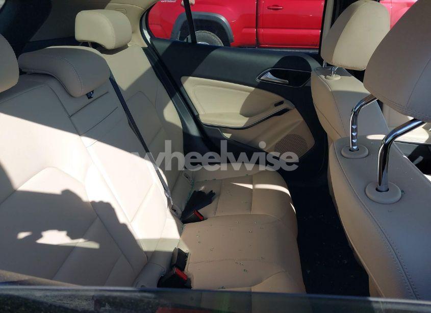 Photo 8 of 2019 Mercedes-benz Gla 250 4MATIC (VIN WDCTG4GBXKU003890)