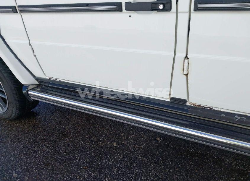 Photo 6 of 2005 Mercedes-benz G 500 (VIN WDCYR49E65X159046)