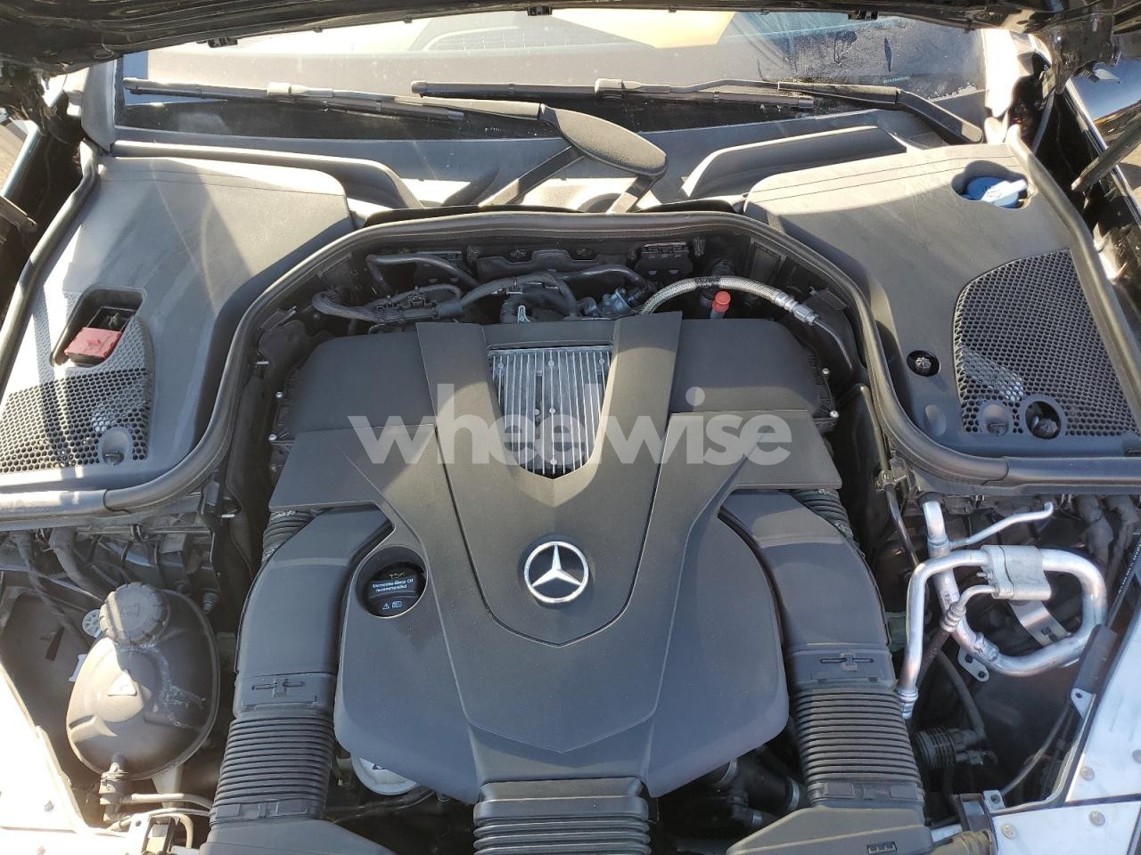 Photo 11 of 2018 MERCEDES-BENZ E 400 (VIN WDD1K6FB6JF036483)