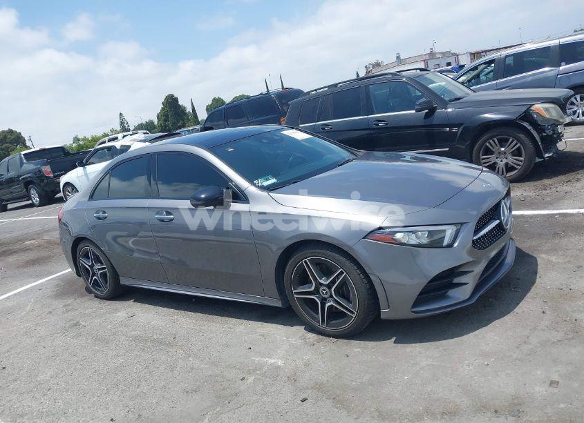 Photo 13 of 2019 Mercedes-benz A 220 (VIN WDD3G4EB5KW001936)