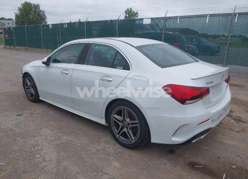 Photo 3 of 2020 Mercedes-benz A 220 4MATIC (VIN WDD3G4FB0LW036562)
