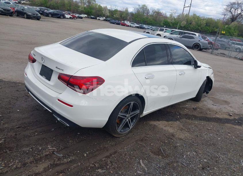 Photo 4 of 2019 Mercedes-benz A 220 4MATIC (VIN WDD3G4FB1KW030381)