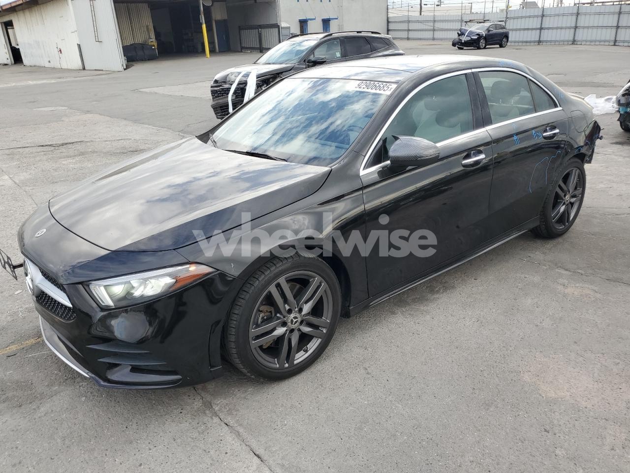 2019 MERCEDES-BENZ A 220 4MATIC N/A (VIN WDD3G4FB3KW012951) main photo