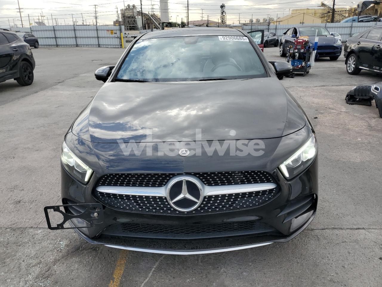 Photo 5 of 2019 MERCEDES-BENZ A 220 4MATIC N/A (VIN WDD3G4FB3KW012951)