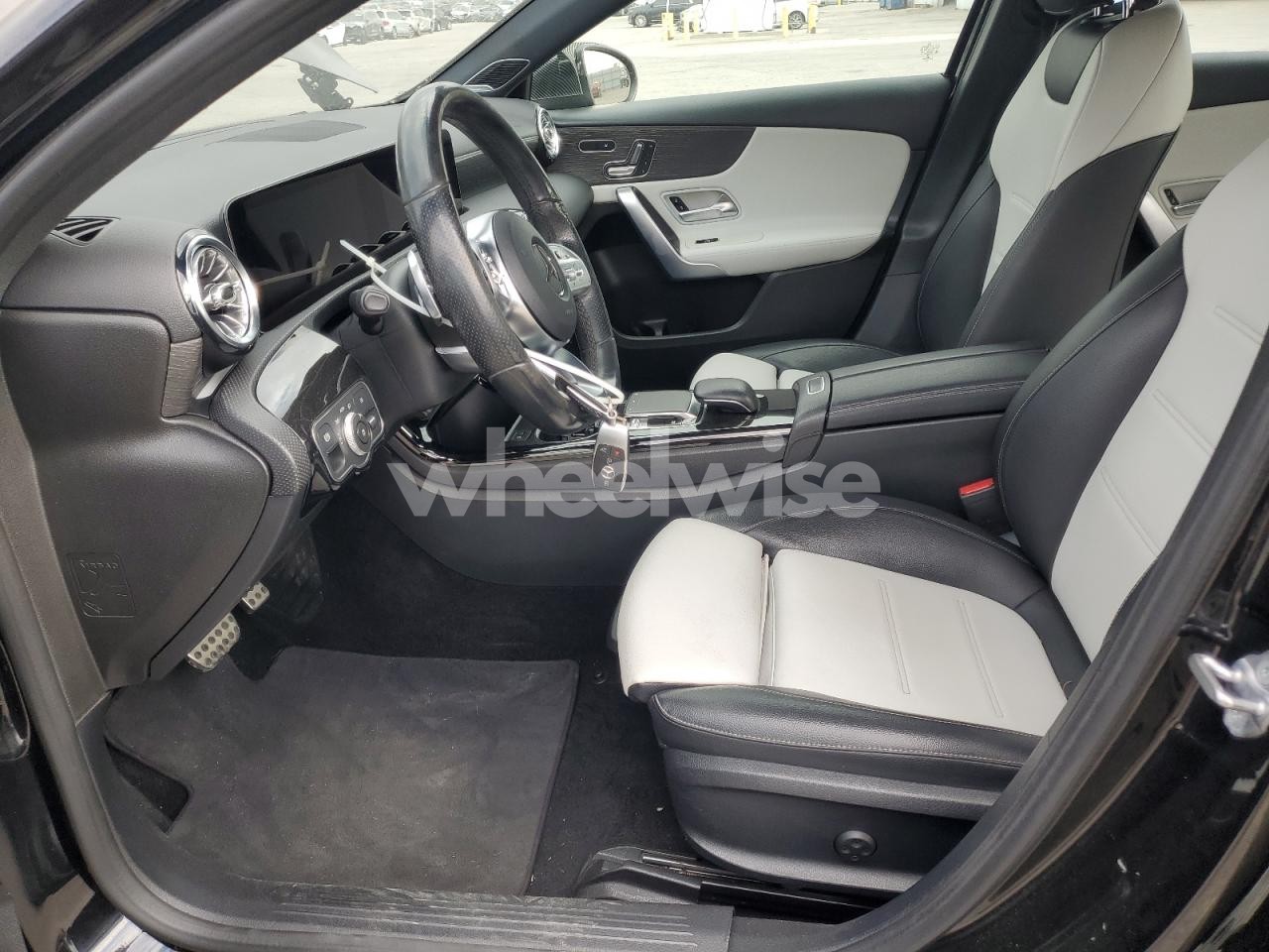 Photo 7 of 2019 MERCEDES-BENZ A 220 4MATIC N/A (VIN WDD3G4FB3KW012951)