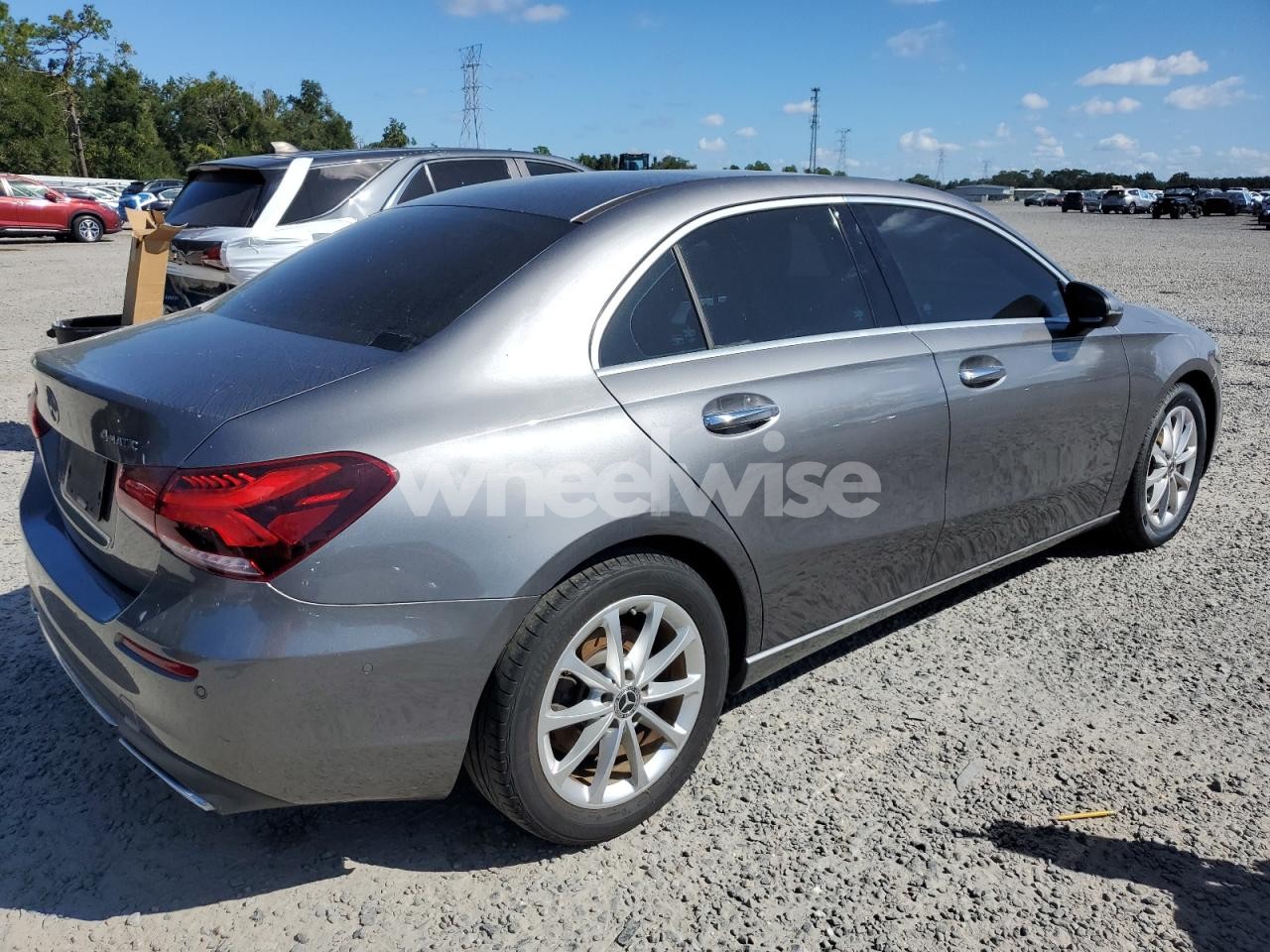 Photo 3 of 2020 MERCEDES-BENZ A 220 4MATIC N/A (VIN WDD3G4FB6LW036355)