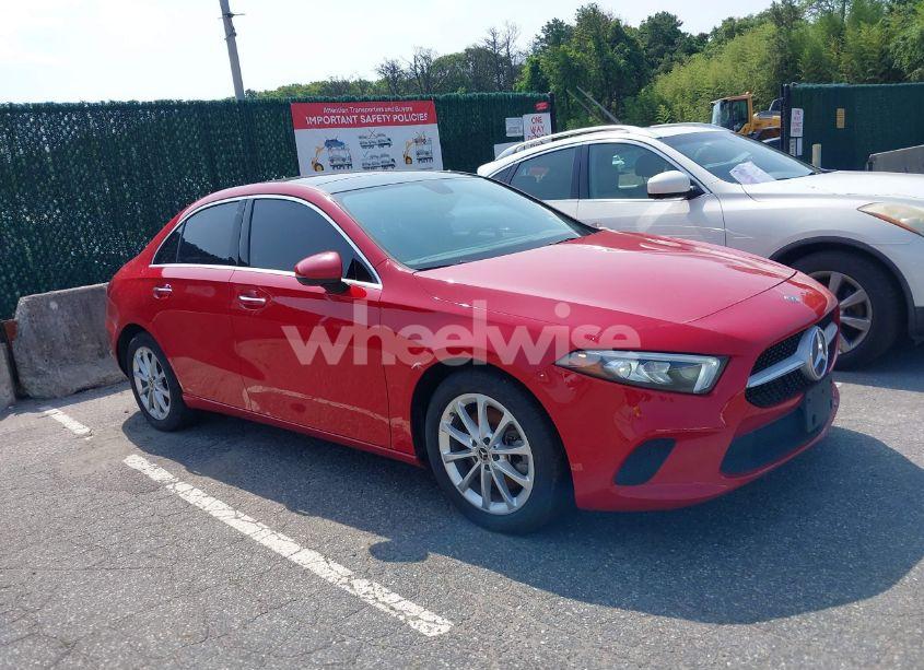 2020 Mercedes-benz A 220 4MATIC (VIN WDD3G4FBXLW040621) main photo