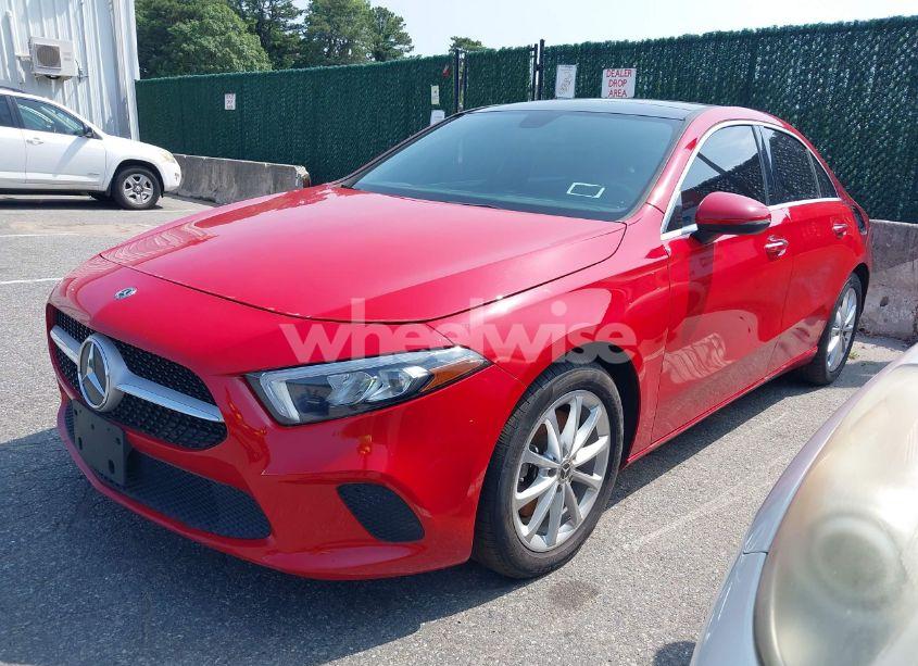 Photo 2 of 2020 Mercedes-benz A 220 4MATIC (VIN WDD3G4FBXLW040621)