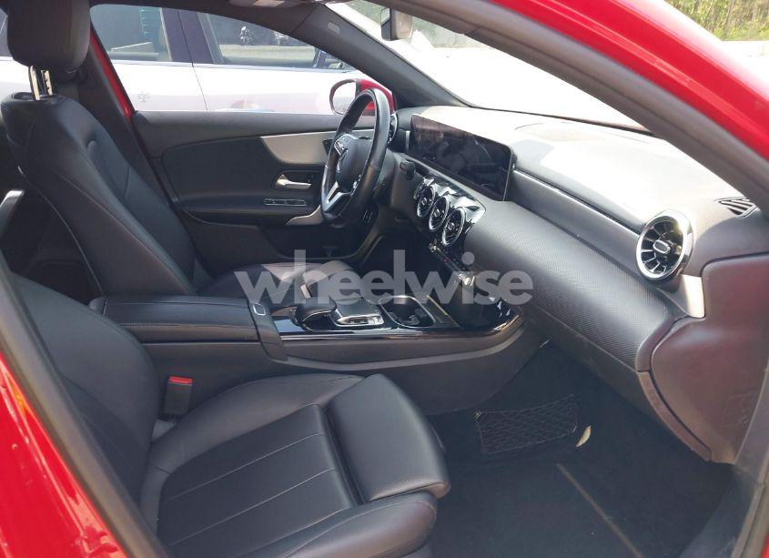 Photo 5 of 2020 Mercedes-benz A 220 4MATIC (VIN WDD3G4FBXLW040621)