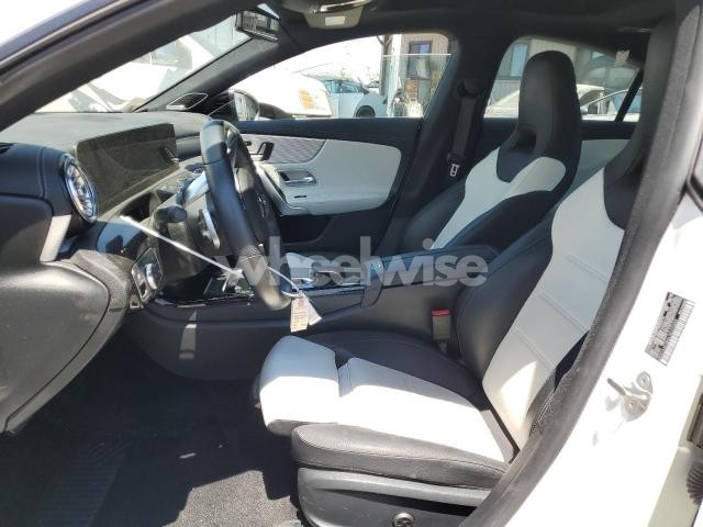 Photo 2 of 2020 MERCEDES-BENZ CLA 250 N/A (VIN WDD5J4GBXLN035885)