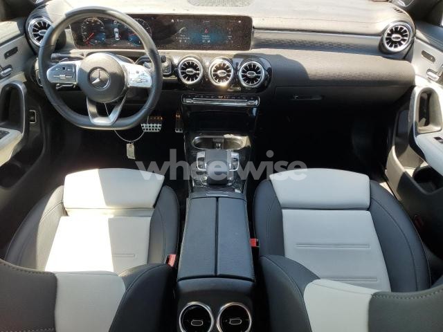 Photo 6 of 2020 MERCEDES-BENZ CLA 250 N/A (VIN WDD5J4GBXLN035885)