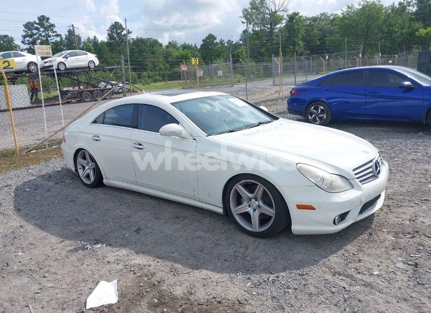 2008 Mercedes-benz Cls 550 (VIN WDDDJ72X08A119213) main photo