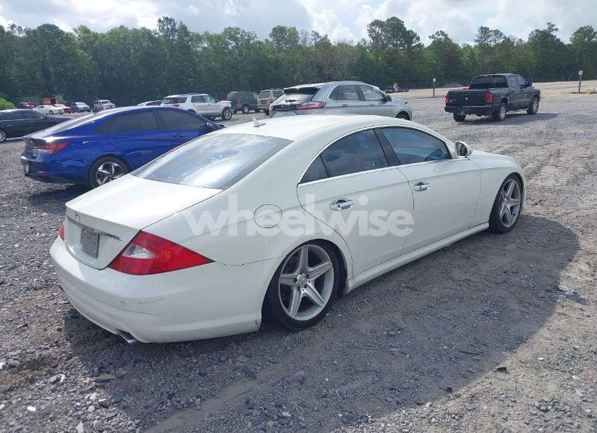Photo 4 of 2008 Mercedes-benz Cls 550 (VIN WDDDJ72X08A119213)