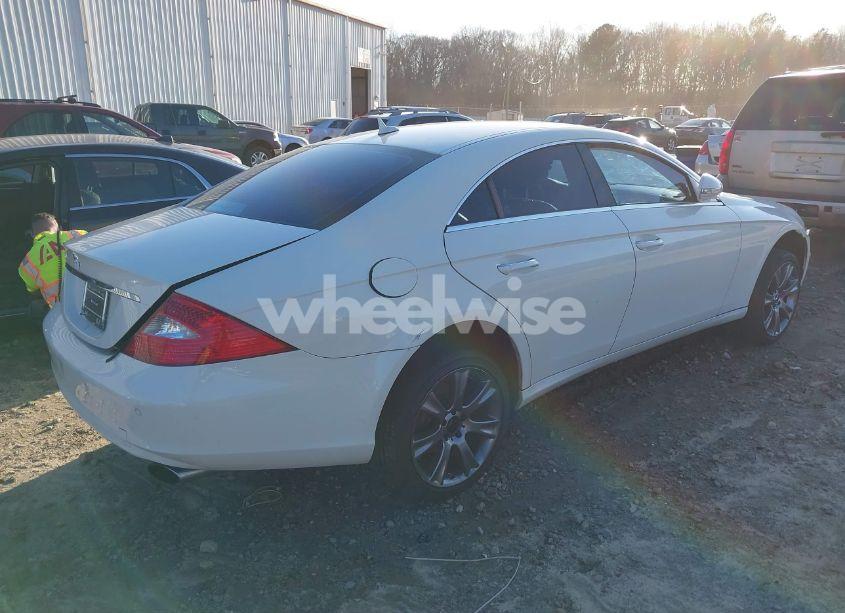 Photo 6 of 2008 Mercedes-benz Cls 550 (VIN WDDDJ72X18A117065)