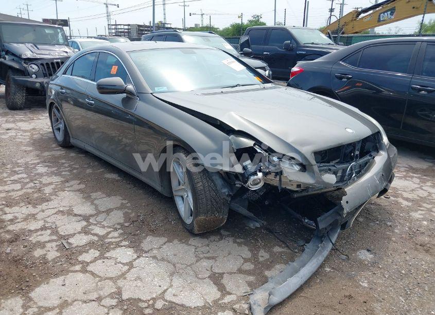 2009 Mercedes-benz Cls 550 (VIN WDDDJ72X29A141182) main photo