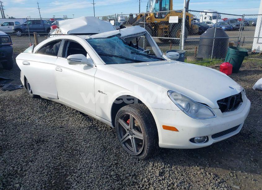 2009 Mercedes-benz Cls 550 (VIN WDDDJ72X29A143045) main photo