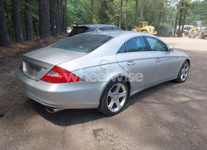 Photo 4 of 2007 Mercedes-benz Cls 550 (VIN WDDDJ72X67A093411)