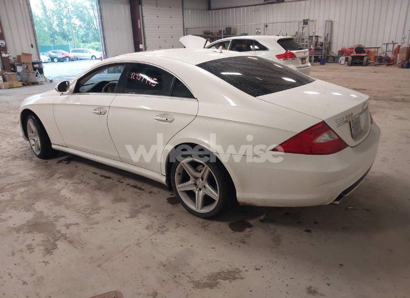 Photo 3 of 2008 Mercedes-benz Cls 550 (VIN WDDDJ72XX8A130056)