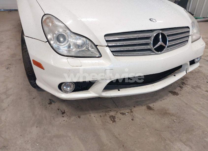 Photo 6 of 2008 Mercedes-benz Cls 550 (VIN WDDDJ72XX8A130056)