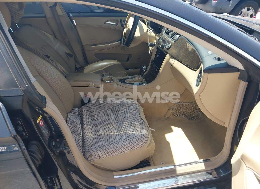 Photo 5 of 2006 Mercedes-benz Cls 500 (VIN WDDDJ75X26A030722)
