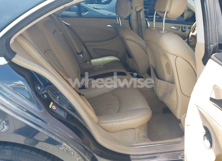 Photo 8 of 2006 Mercedes-benz Cls 500 (VIN WDDDJ75X26A030722)