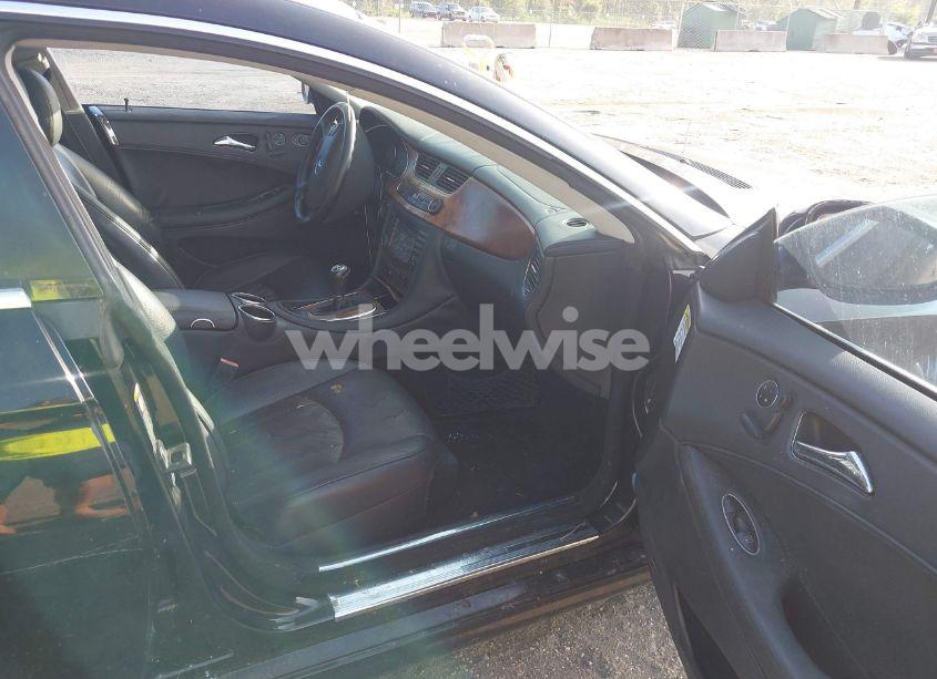 Photo 5 of 2006 Mercedes-benz Cls 500 (VIN WDDDJ75X36A026260)