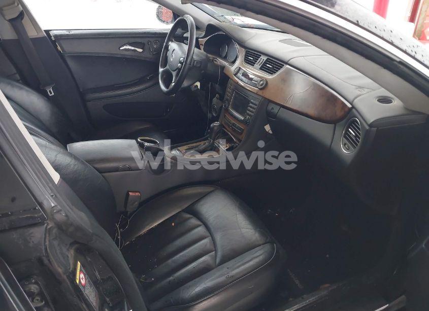 Photo 5 of 2006 Mercedes-benz Cls 500C (VIN WDDDJ75X56A045909)
