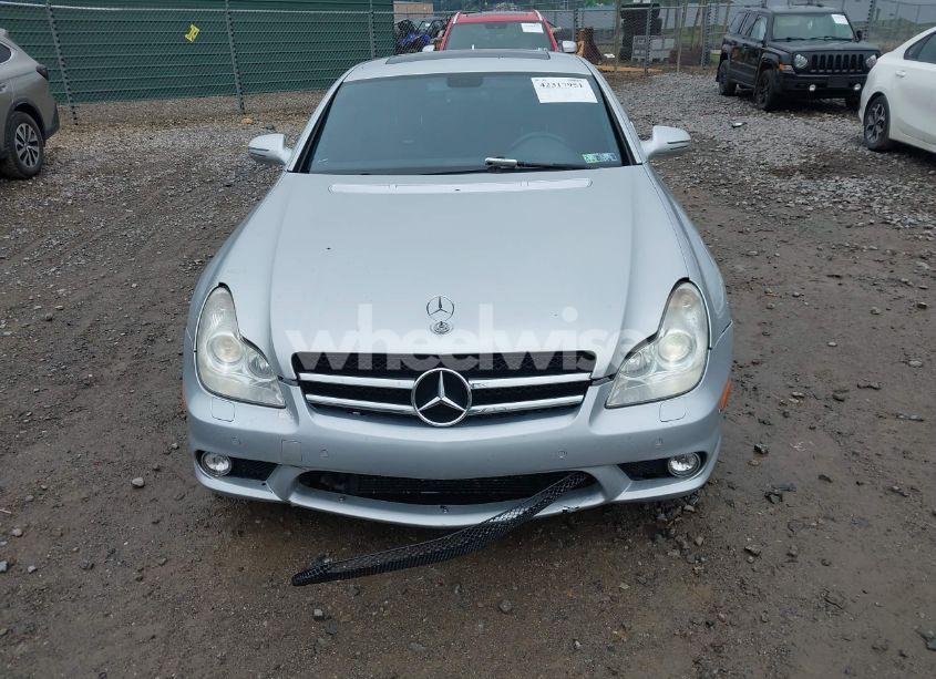 Photo 12 of 2010 Mercedes-benz Cls 63 AMG (VIN WDDDJ7HB3AA159397)