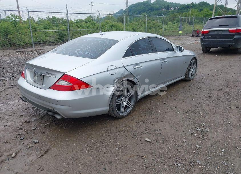 Photo 4 of 2010 Mercedes-benz Cls 63 AMG (VIN WDDDJ7HB3AA159397)