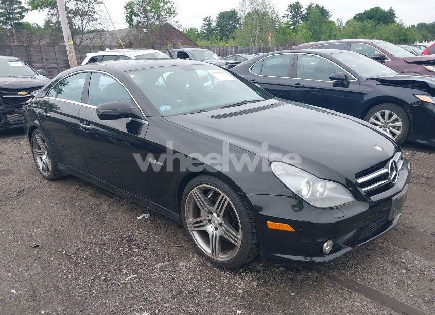 2011 Mercedes-benz Cls 63 AMG (VIN WDDDJ7HB9BA169739) main photo