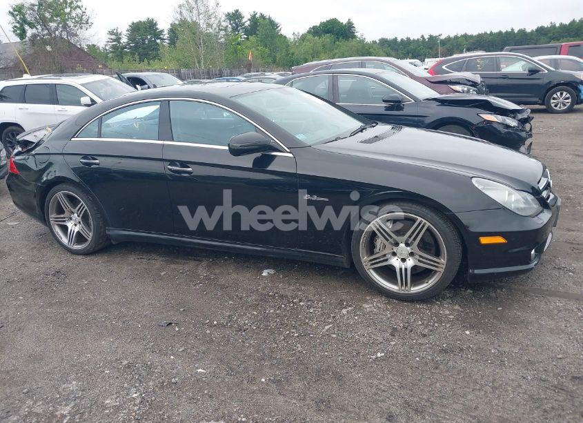 Photo 13 of 2011 Mercedes-benz Cls 63 AMG (VIN WDDDJ7HB9BA169739)