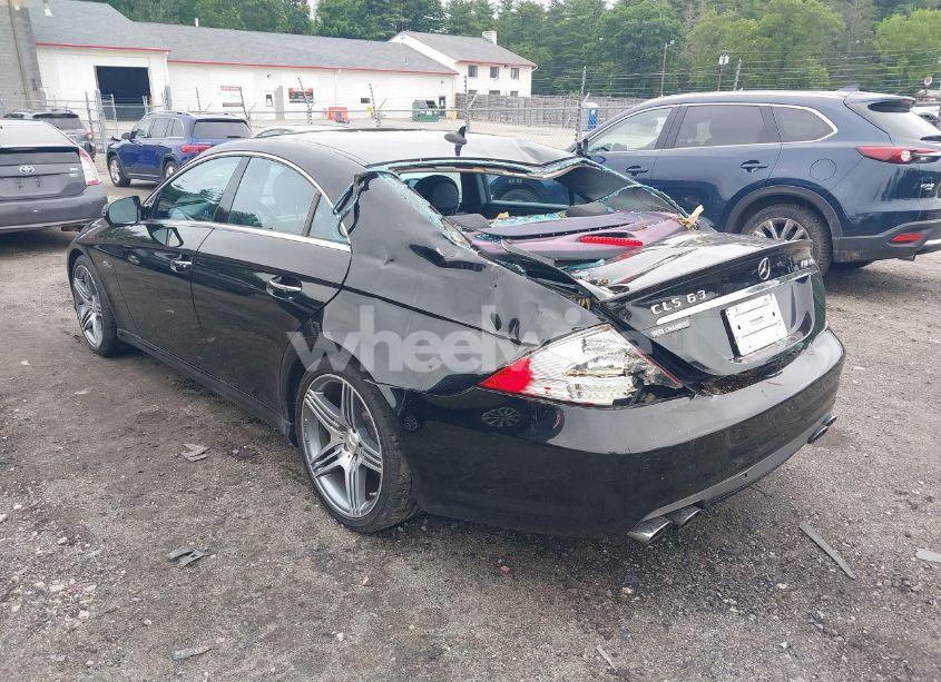 Photo 3 of 2011 Mercedes-benz Cls 63 AMG (VIN WDDDJ7HB9BA169739)