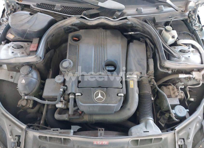 Photo 10 of 2013 Mercedes-benz C 250 LUXURY/SPORT (VIN WDDGF4HB0DA795325)