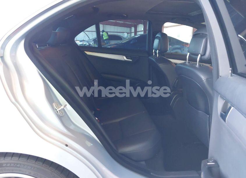 Photo 8 of 2013 Mercedes-benz C 250 LUXURY/SPORT (VIN WDDGF4HB0DA795325)