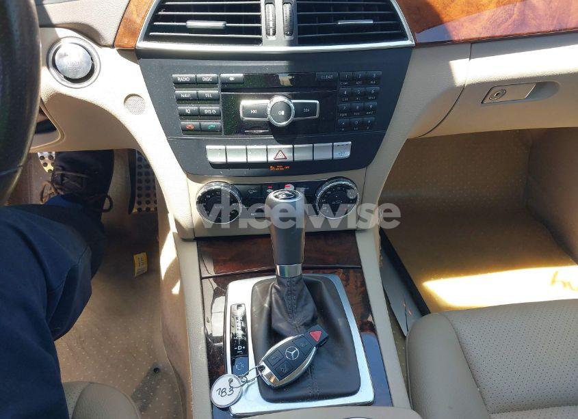 Photo 11 of 2013 Mercedes-benz C 250 LUXURY/SPORT (VIN WDDGF4HB0DR248993)