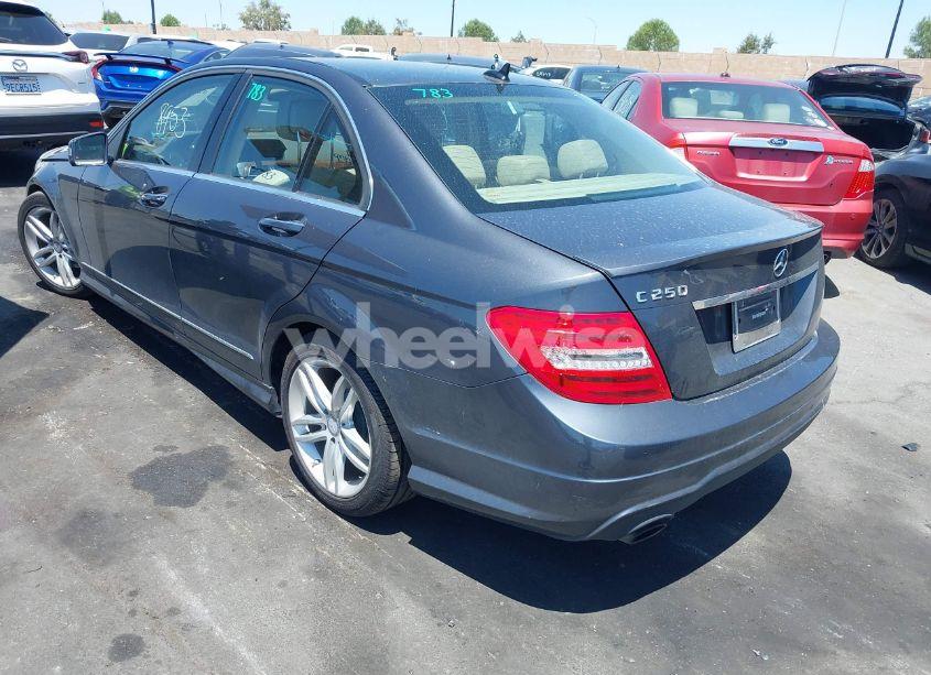 Photo 3 of 2013 Mercedes-benz C 250 LUXURY/SPORT (VIN WDDGF4HB0DR248993)