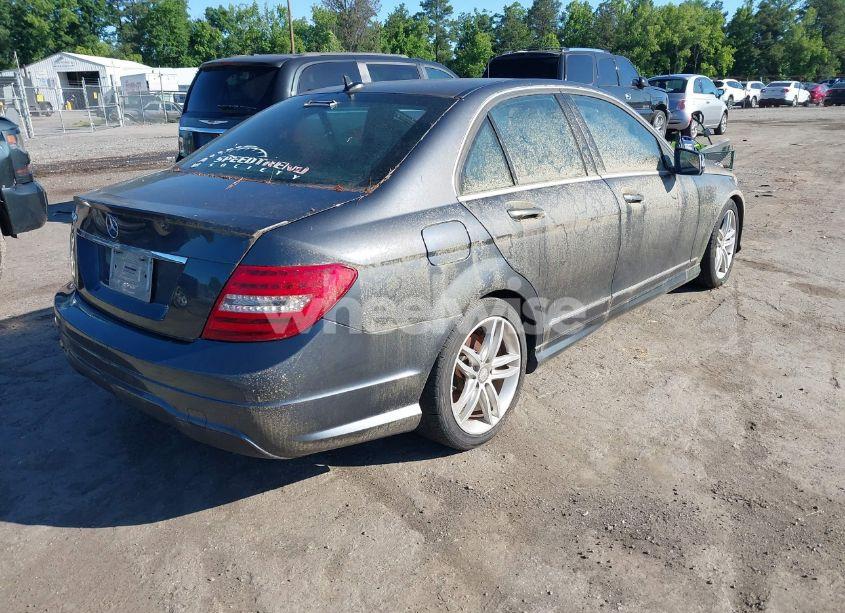 Photo 4 of 2013 Mercedes-benz C 250 LUXURY/SPORT (VIN WDDGF4HB1DR262921)