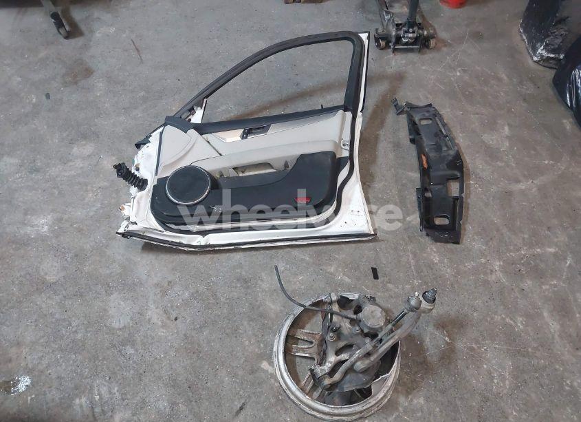 Photo 12 of 2013 Mercedes-benz C 250 LUXURY/SPORT (VIN WDDGF4HB1DR279038)