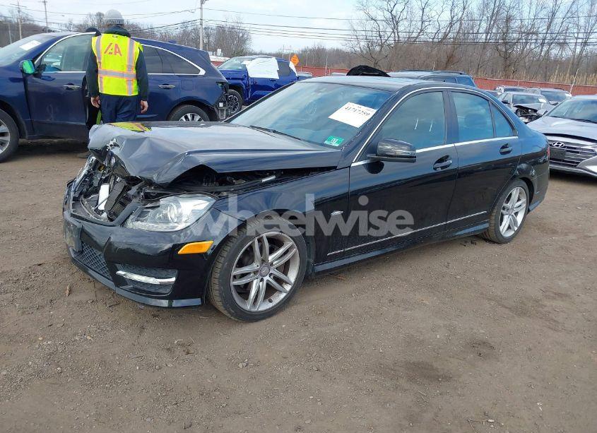 Photo 2 of 2012 Mercedes-benz C 250 LUXURY/SPORT (VIN WDDGF4HB2CA539797)
