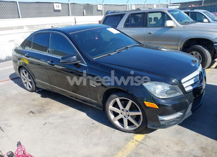 2012 Mercedes-benz C 250 LUXURY/SPORT (VIN WDDGF4HB2CR239257) main photo