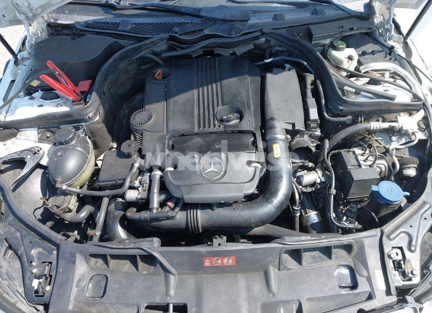 Photo 10 of 2013 Mercedes-benz C 250 LUXURY/SPORT (VIN WDDGF4HB2DR251278)