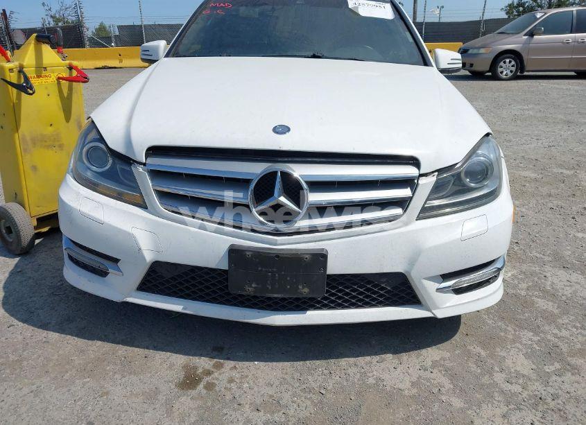 Photo 6 of 2013 Mercedes-benz C 250 LUXURY/SPORT (VIN WDDGF4HB2DR251278)