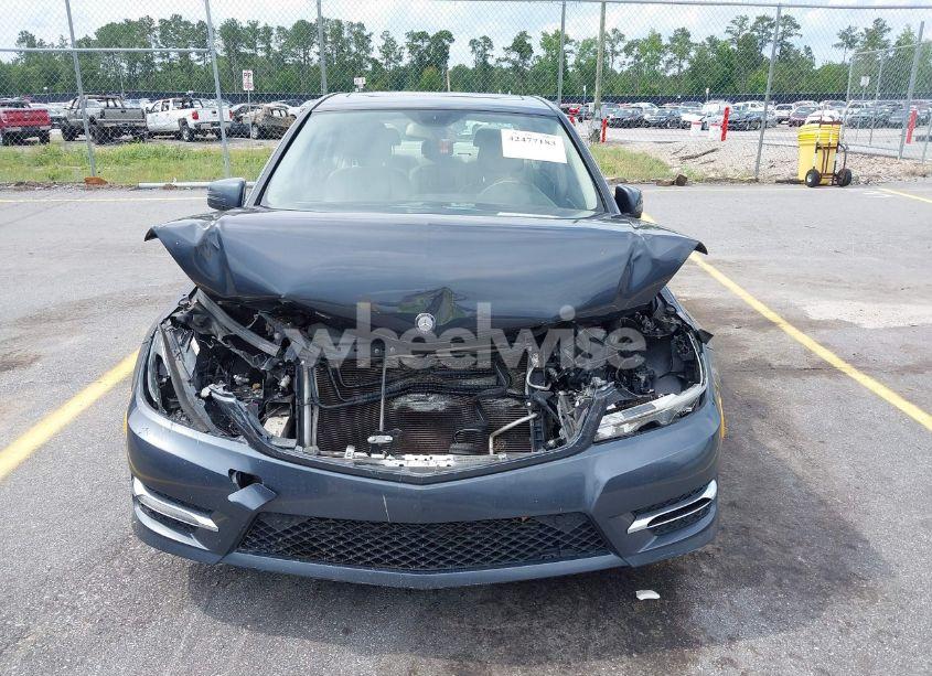 Photo 12 of 2013 Mercedes-benz C 250 LUXURY/SPORT (VIN WDDGF4HB2DR260899)
