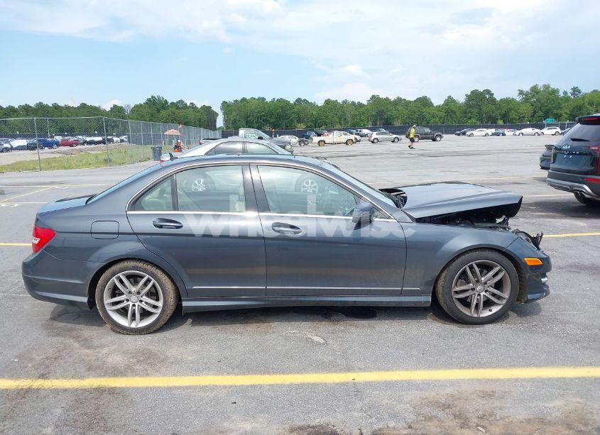 Photo 13 of 2013 Mercedes-benz C 250 LUXURY/SPORT (VIN WDDGF4HB2DR260899)