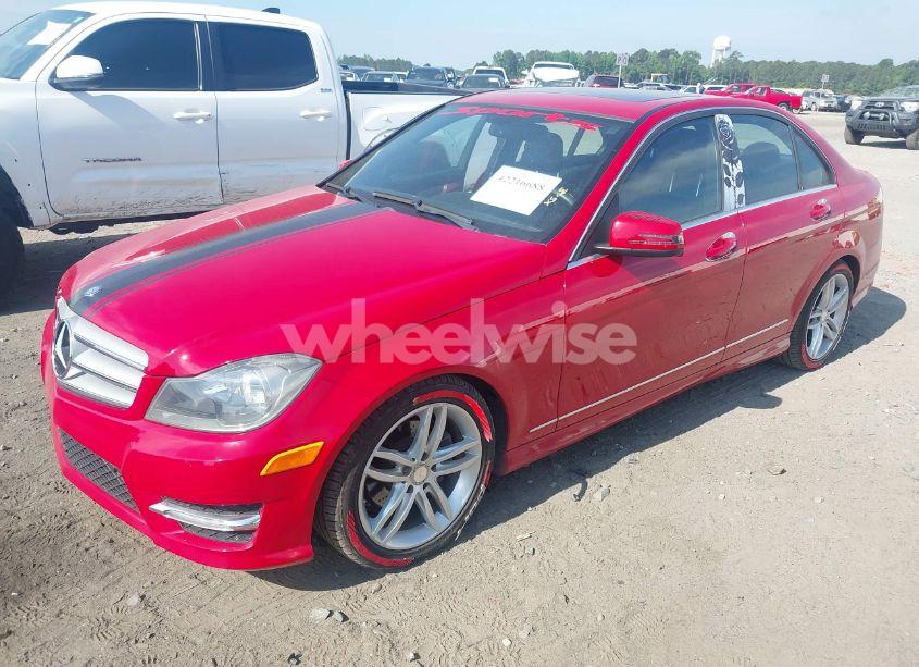 Photo 2 of 2013 Mercedes-benz C 250 LUXURY/SPORT (VIN WDDGF4HB2DR262877)