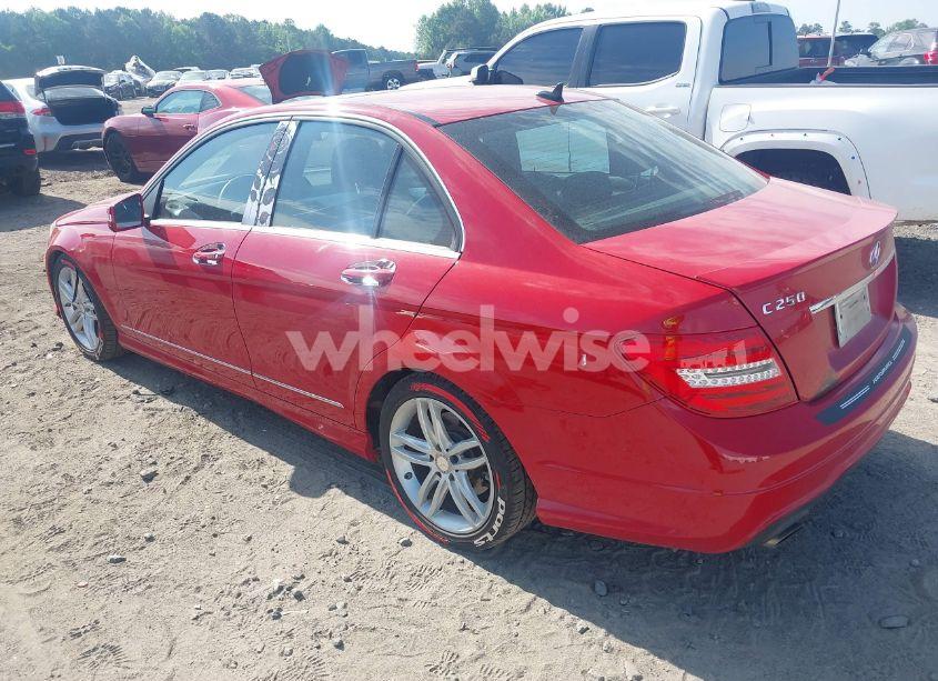 Photo 3 of 2013 Mercedes-benz C 250 LUXURY/SPORT (VIN WDDGF4HB2DR262877)