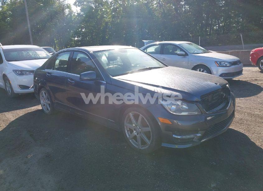 2014 Mercedes-benz C 250 LUXURY/SPORT (VIN WDDGF4HB2EG241072) main photo