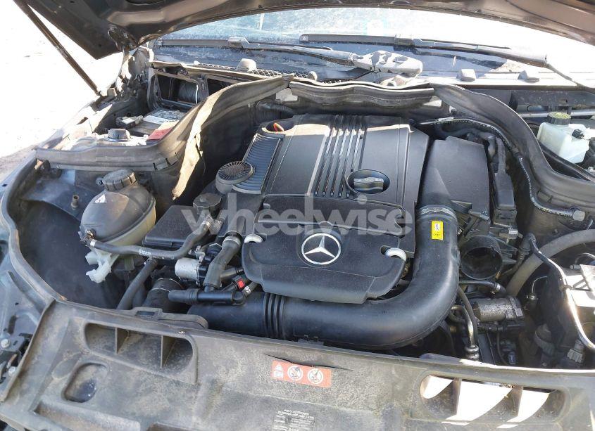 Photo 10 of 2014 Mercedes-benz C 250 LUXURY/SPORT (VIN WDDGF4HB2EG241072)